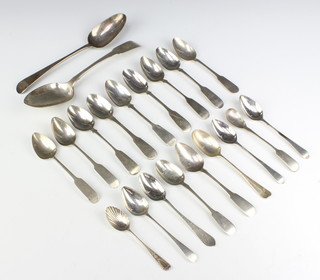 A Victorian silver teaspoon Glasgow 1846 and minor tea, table and dessert spoons, 399 grams 