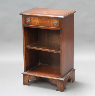 A Georgian style mahogany bedside cabinet fitted a drawer above a recess raised on bracket feet 74cm h x 46cm w x 32cm d 