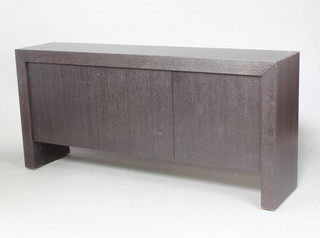 A modern ebonised sideboard enclosed by 3 panelled doors 80cm h x 173cm w x 38cm d 