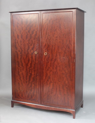 A Stag mahogany wardrobe 117cm h x 128cm w x 61cm d