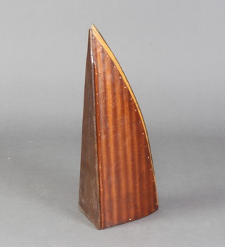 A hull model boat 51cm x 21cm x 13cm 