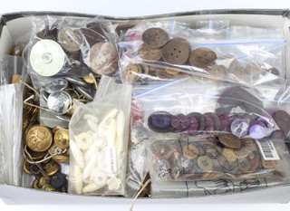A collection of vintage and later buttons