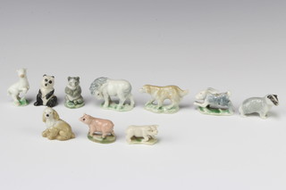 A Wade figure of a standing pig 3cm and nine other Wade animals
