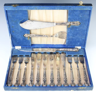 A cased set of silver handled fish eaters for 6, a pair of servers and a carving knife, Sheffield 1936 