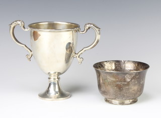 A silver pedestal bowl Sheffield 1945, a twin handled trophy cup 363 grams