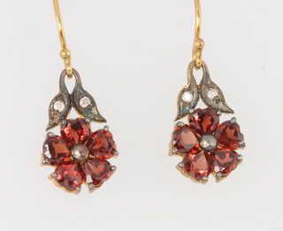 A pair of silver gilt, garnet and diamond earrings 28mm 