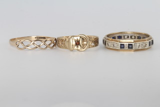 A 9ct yellow gold ring size Q and 2 others, 2.5 grams 