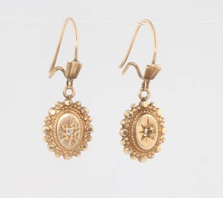 A pair of VIctorian 9ct yellow gold diamond set earrings, 23mm, 1.6 grams