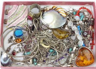 A quantity of hardstone mounted silver jewellery 