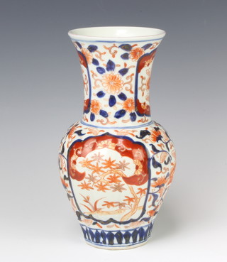 An early 20th Century Imari baluster vase decorated with flowers 23cm 