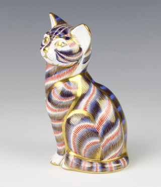 A Royal Crown Derby Imari pattern paperweight in the form of a seated cat with gold stopper 12cm 
