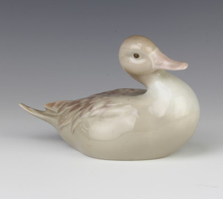 A Lladro figure of a duck 18cm 