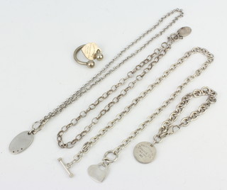 A silver necklace and minor silver jewellery 151 grams