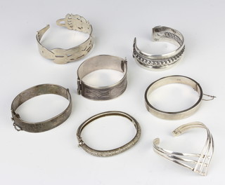 Seven silver bangles, 264 grams