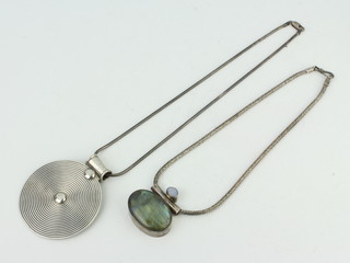 A silver necklace and pendant, a hardstone mounted ditto, 101 grams
