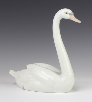 A Lladro figure of a swan 5230 21cm 