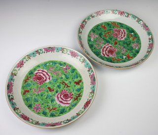 A pair of 18th Century famille rose shallow dishes decorated with peony 37cm 