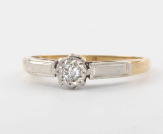 An 18ct yellow gold single stone diamond ring, 2.3 grams