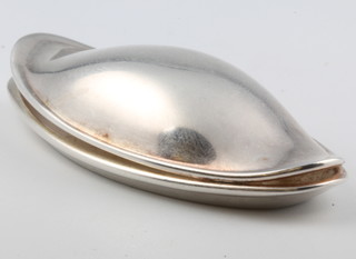 A Georg Jensen silver pendant in the form of a shell 55mm, 32 grams 