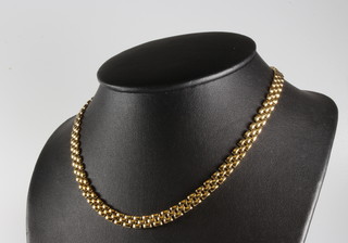 A 9ct yellow gold flat link necklace, 18.5 grams, 40cm 