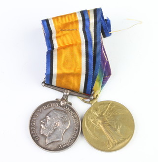 A World War One pair of medals to G/24284 Pte.W.G.Price.R.W.Kent.R 