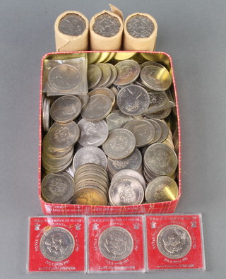 3 rolls of Silver Jubilee commemorative crowns and minor coins 