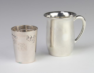 A Continental silver baluster mug of plain form together with a ditto tott, 126 grams