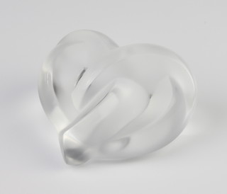 A Lalique entwined heart paperweight - Cenorier Anna, etched marks 6cm, boxed
