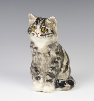 A Jenny Winstanley cat with glass eyes, model no.2, 16cm 