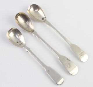 A William IV silver mustard spoon London 1831 and 2 others, 45 grams