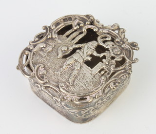 A repousse silver box decorated with a fete gallant scene, hallmarks rubbed, 84 grams, 6cm 