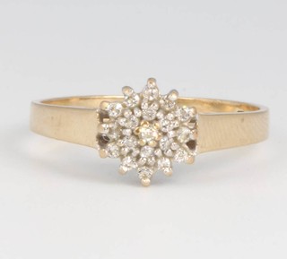 A 9ct yellow gold diamond cluster ring size N, 1.8 grams 