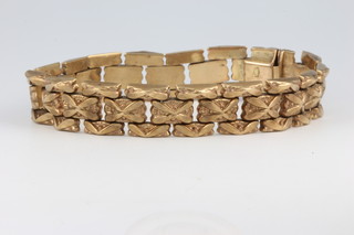 A lady's 8ct yellow gold hollow link bracelet 18.2 grams