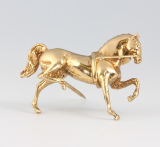 A 9ct yellow gold horse brooch 9.2 grams 