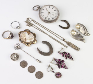 A silver cased keywind pocket watch and minor silver jewellery 