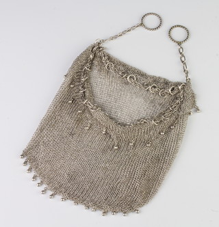 A silver mesh evening bag 160 grams