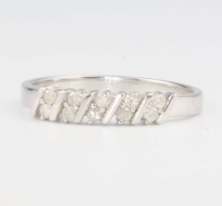 A 9ct white gold diamond ring 2.4 grams, size P