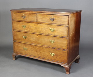 A Georgian mahogany chest of 2 short and 3 long graduated drawers with oak linings and ivory escutcheons, raised on bracket feet  102cm h x 122cm w x 56cm d 