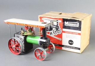 A Mamod traction engine T.E.1A boxed 