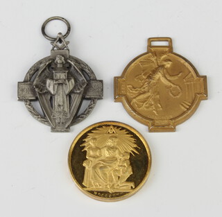 A silver Masonic jewel and 2 others 79.1 grams