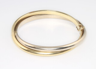 A 9ct 2 colour gold double bangle, 19.4 grams