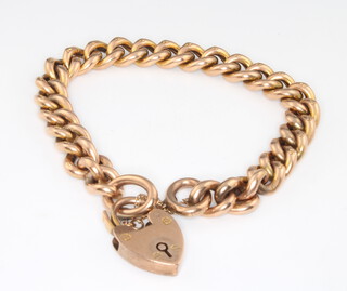 A 9ct yellow gold curb link bracelet 17.1 grams