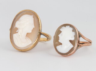 Two 9ct yellow gold cameo portrait rings, size J 1/2 and L 1/2 