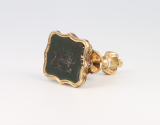 A 15ct yellow gold bloodstone seal, 9.5 grams gross