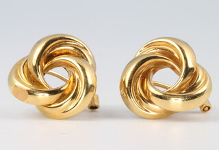 A pair of 18ct yellow gold interwoven earrings 4.3 grams 