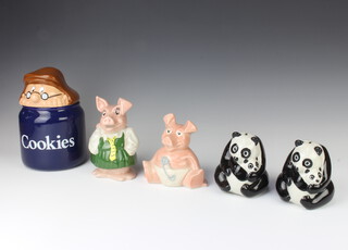 A Wade cookie jar, 2 pig piggy banks and 2 panda money boxes