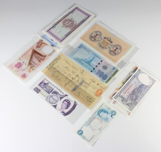 Minor world bank notes