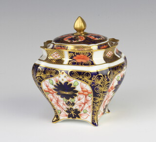 A Royal Crown Derby Imari pattern baluster vase and cover 11cm 