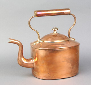 A Victorian oval copper kettle 22cm h x 20cm w x 16cm d 