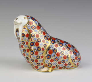 A Royal Crown Derby Imari pattern paperweight in the form of a walrus (no stopper), second, 11cm 